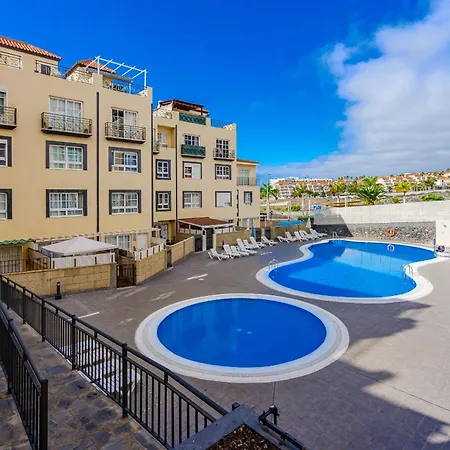 2bd Bright Family-friendly In קיאו סלבאחה