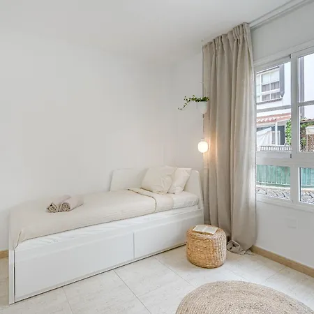 2bd Bright Family-friendly In קיאו סלבאחה