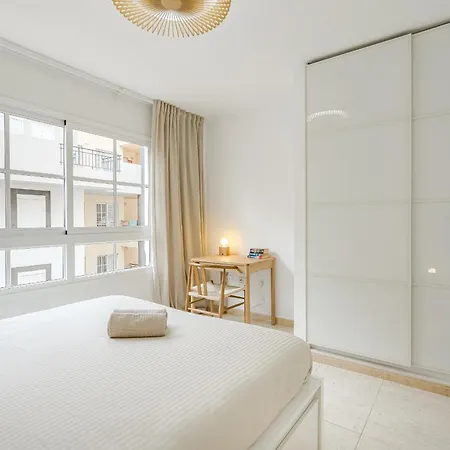 דירה 2bd Bright Family-friendly In